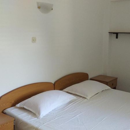 Moki Apartment Вис Екстериор снимка