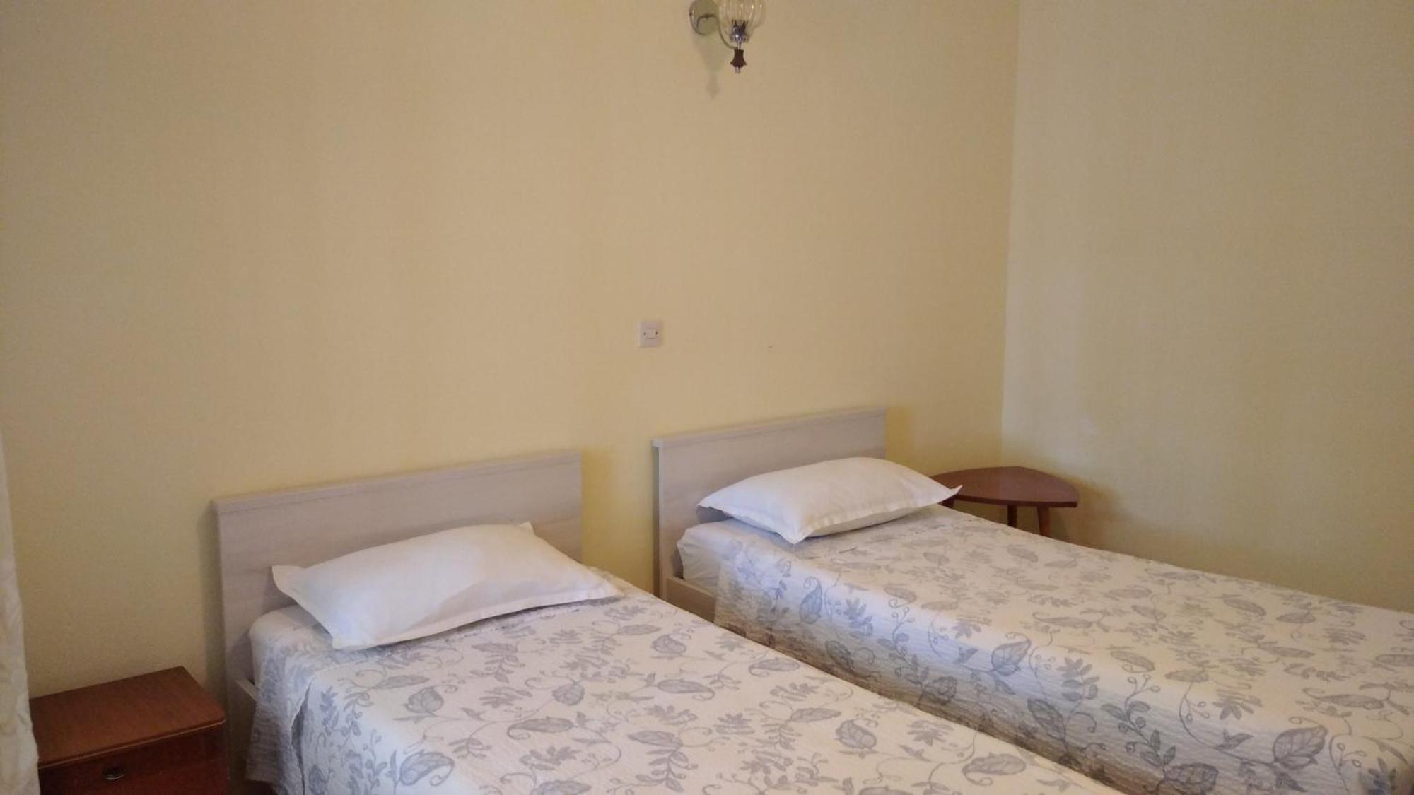 Moki Apartment Вис Екстериор снимка